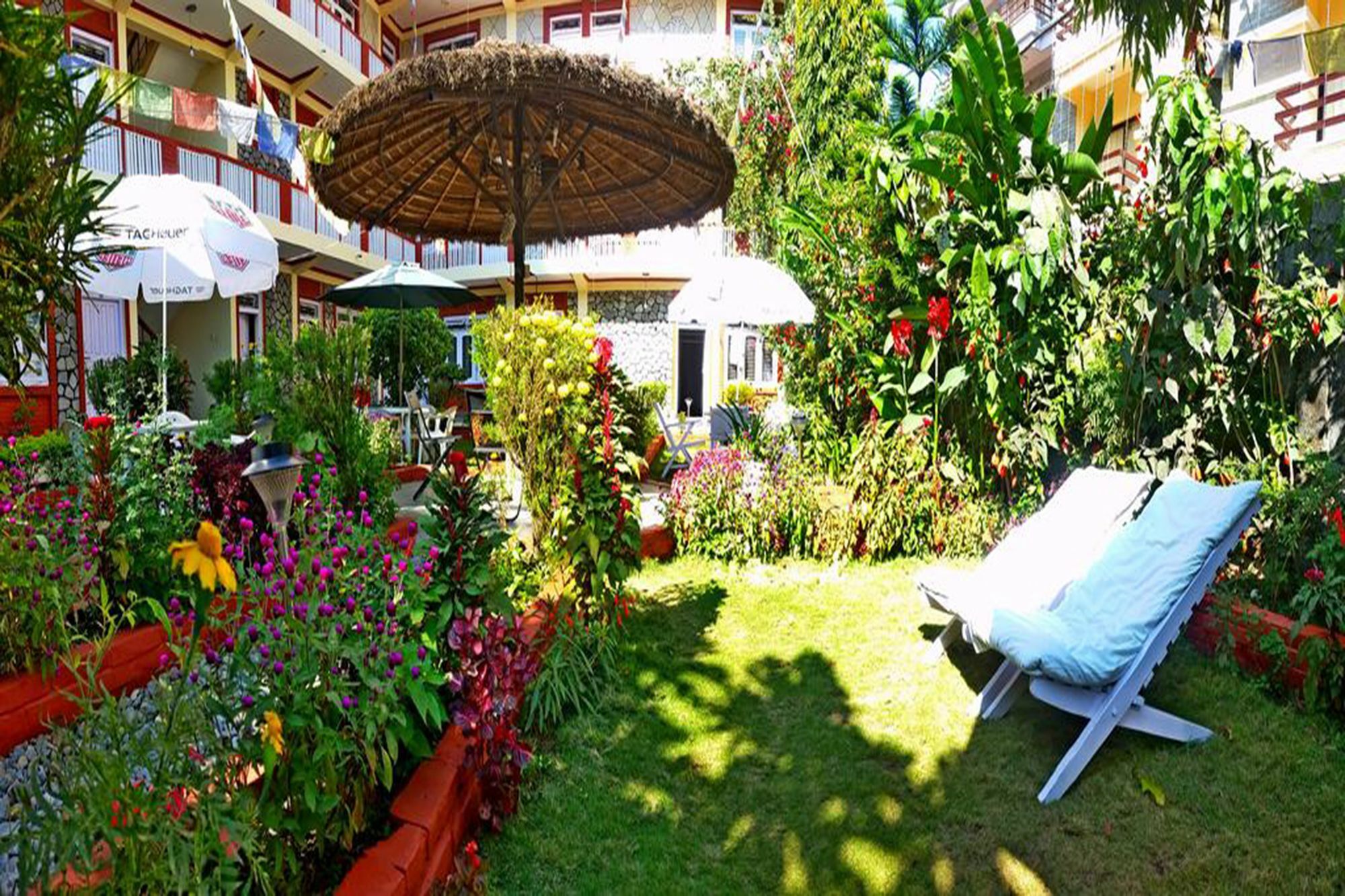 Hotel Angel Pokhara Zewnętrze zdjęcie